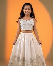Girls ethnic wear