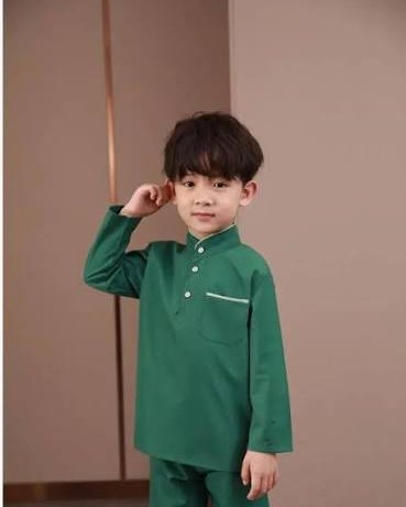 Emerald baju melayu alternate view